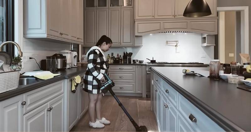 YouTube/Nikita Willy Official